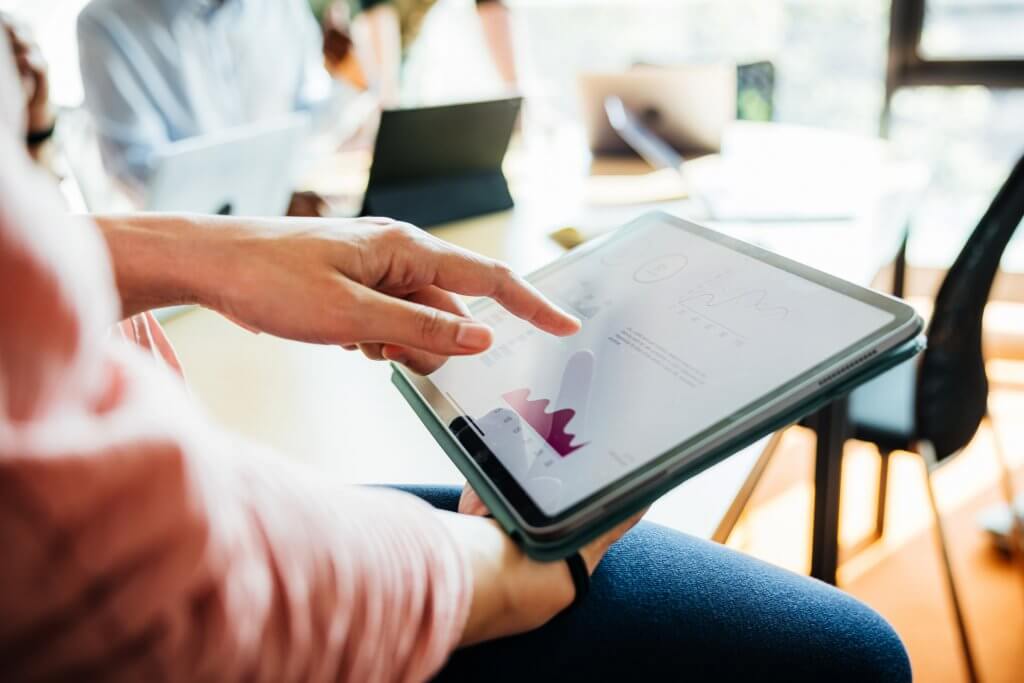 What is an interactive infographic? A step-by-step guide